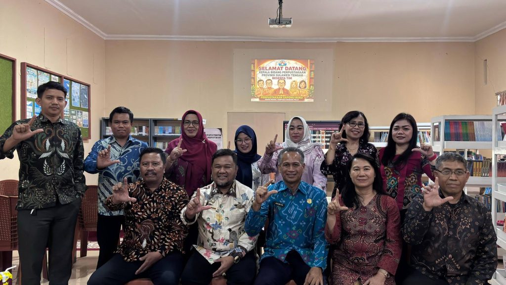 Dispusaka Sulteng Lakukan Pembinaan Praakreditasi Perpustakaan di SMAN Madani Palu