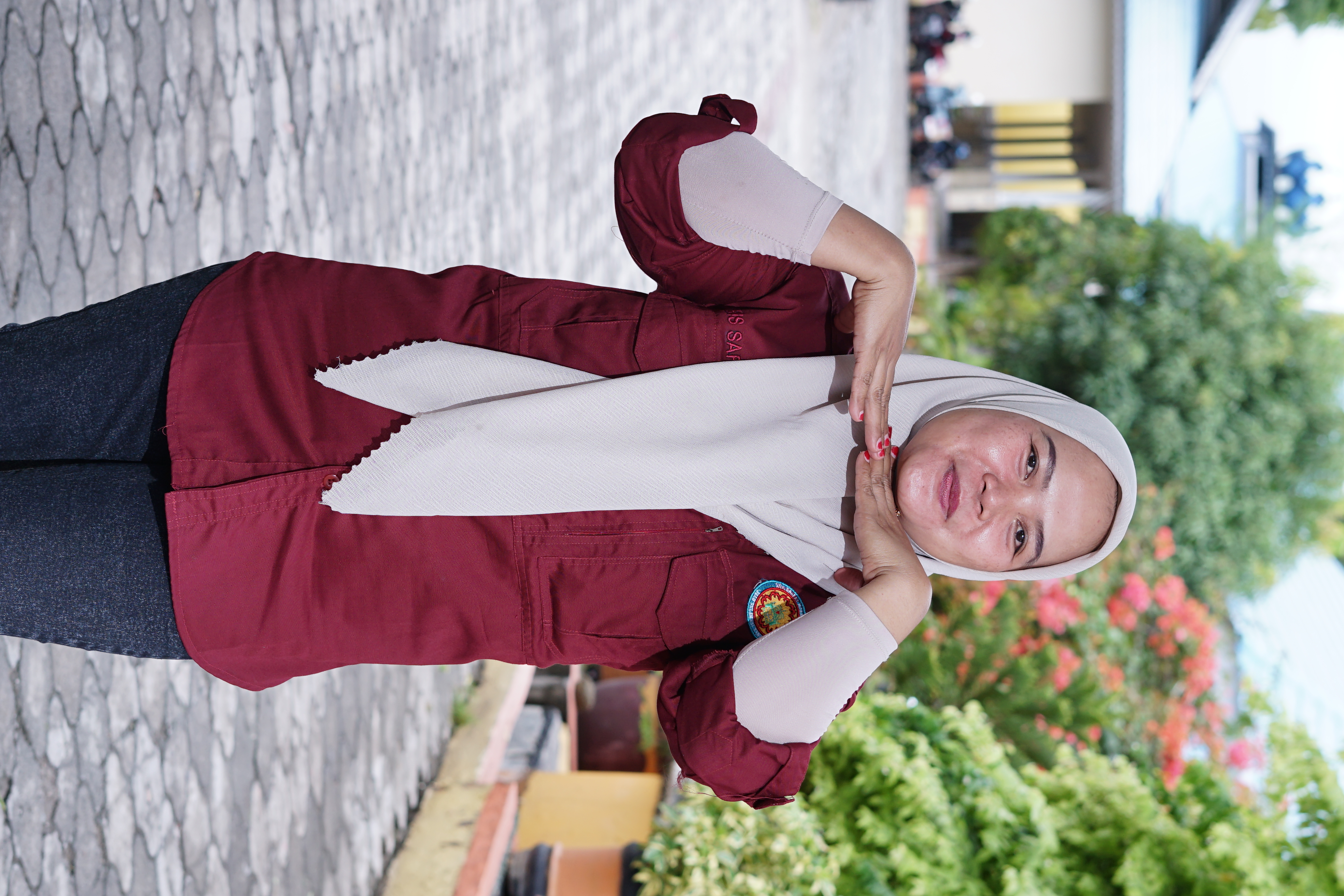 Waris Safitri